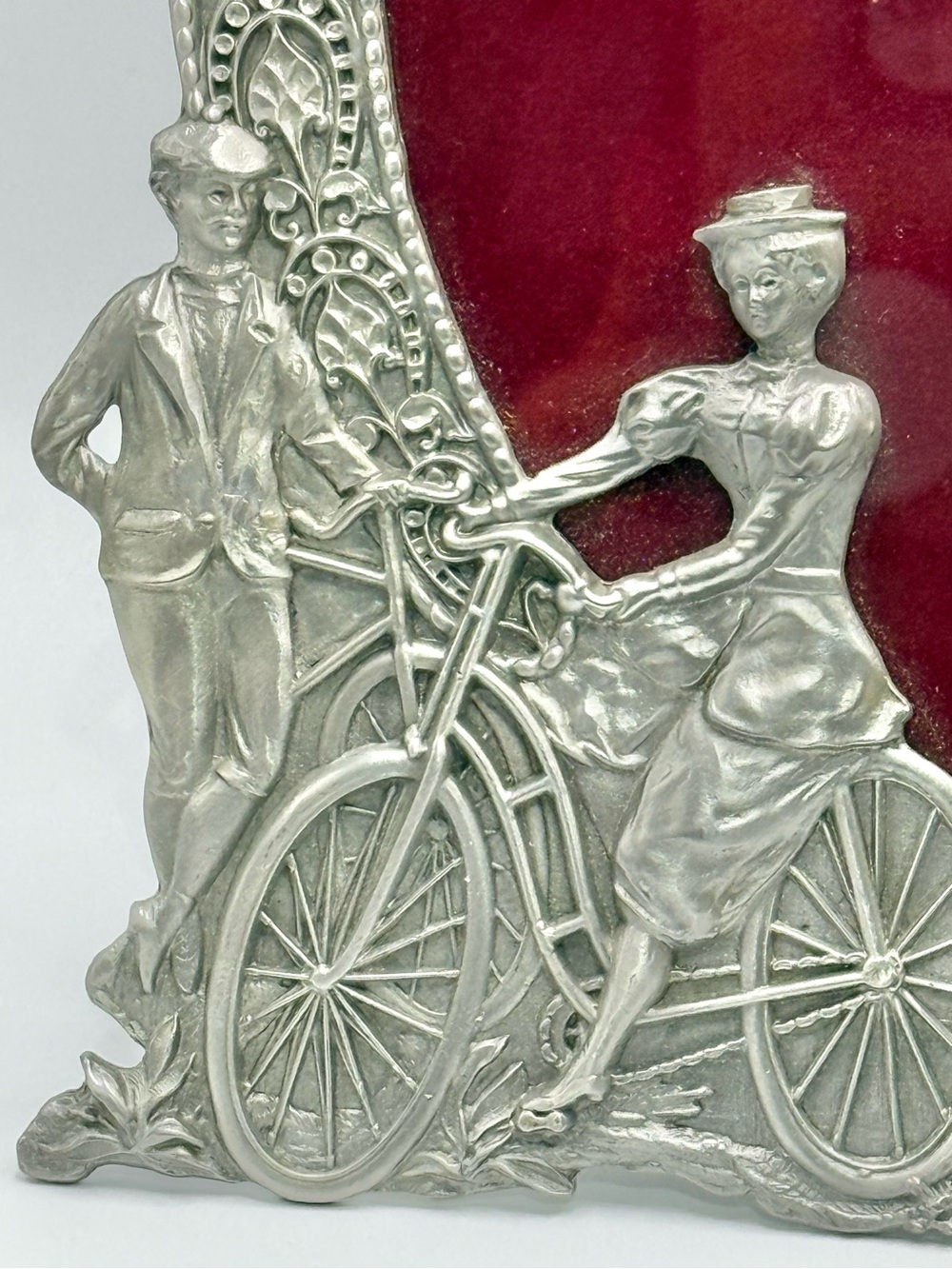 VTG Filigree Pewter Picture Frame Victorian Parisian Bicycle scene 4x6- 7X8 - Picture 2 of 8